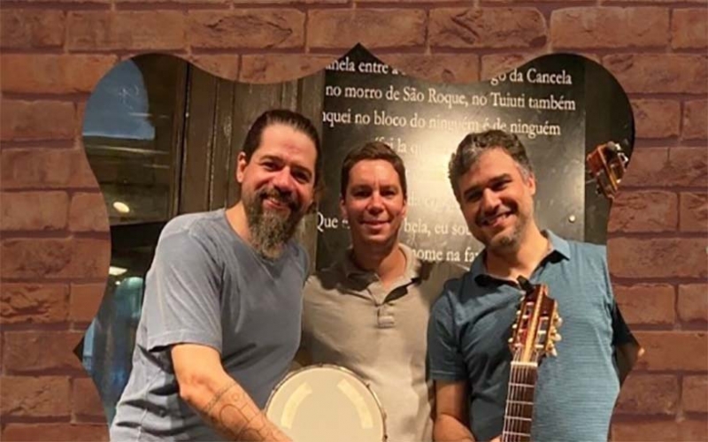 Conjunto Três a Varejo no Bar Carioca da Gema