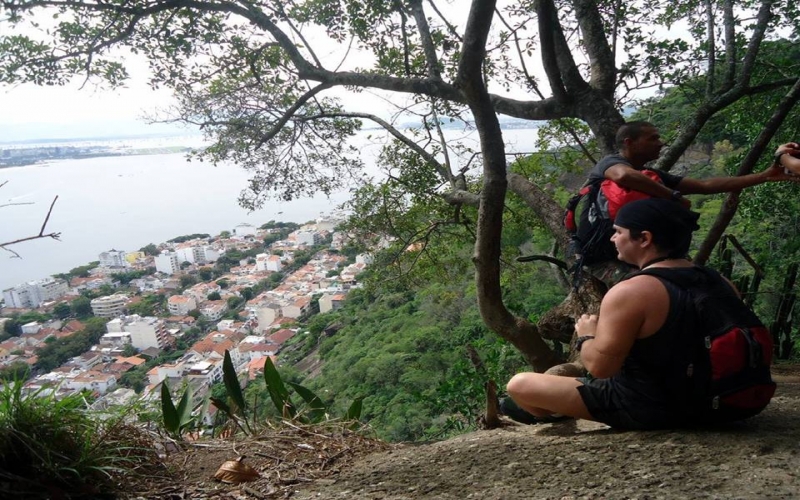 Trilha no Morro da Urca