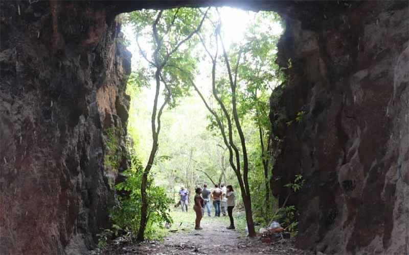 Antigo túnel ferroviário de Maricá foi construído em 1889 e desativado em 1966