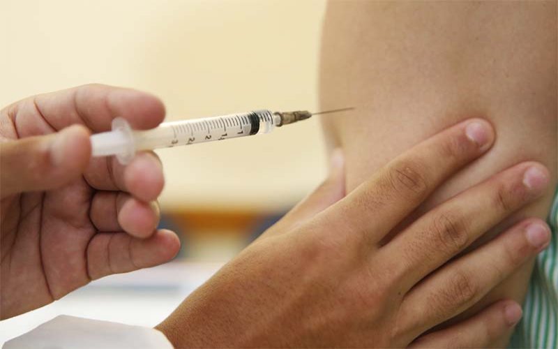 Nova vacina contra a Covid-19: disponível para pessoas acima de 60 anos