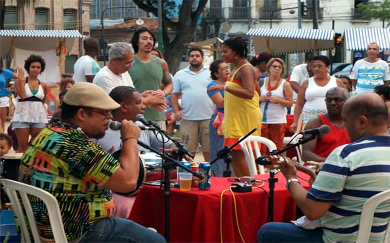 Roda dos Velhos Malandros na Praça da Harmonia